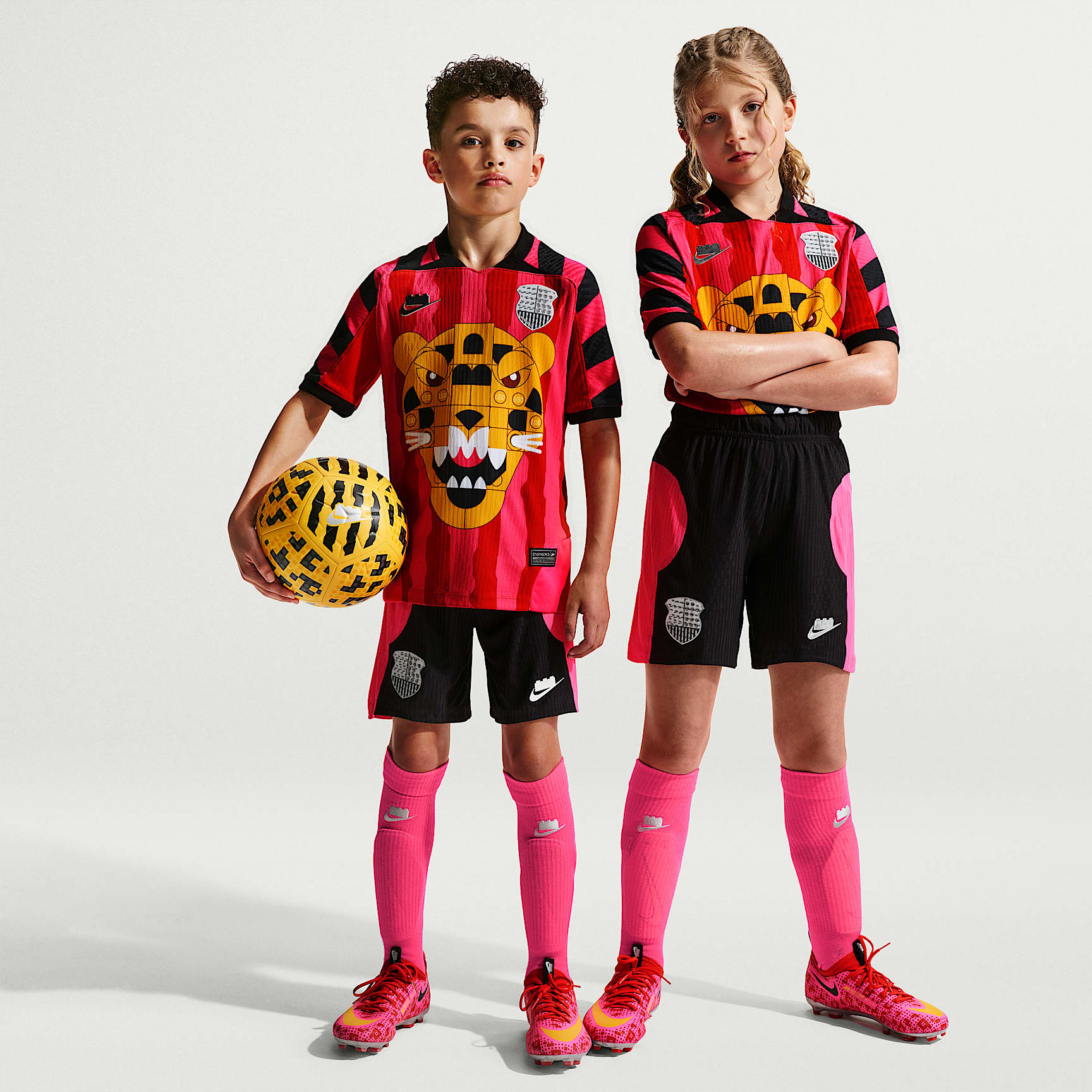 Nike x LEGO® Collection Big Kids' Aero-FIT Soccer Shorts. Nike.com